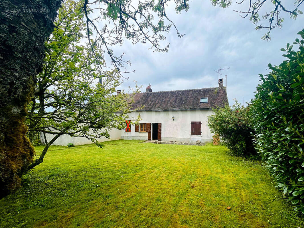 **Maison de Village à Saint-Martin-des-Champs** - photo 15