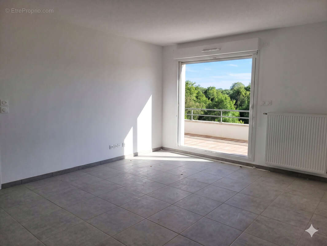Appartement à MONTRABE