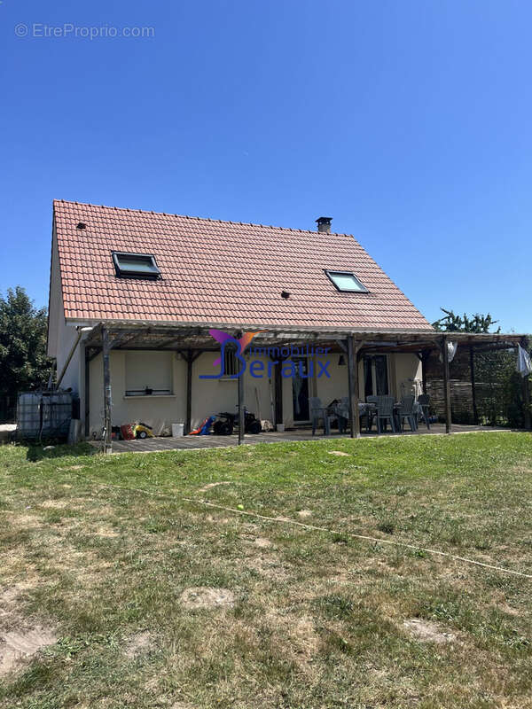 Maison à JUMIEGES