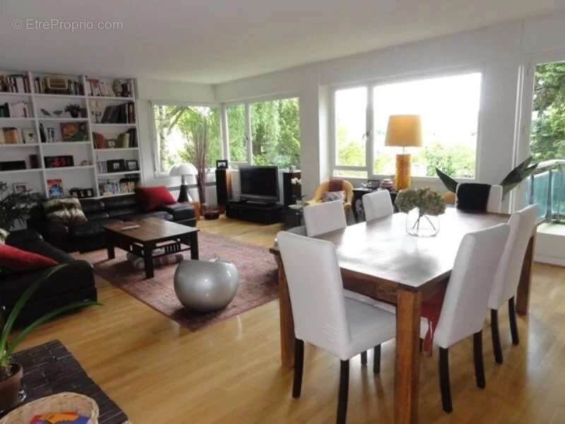 Appartement à CHAVILLE