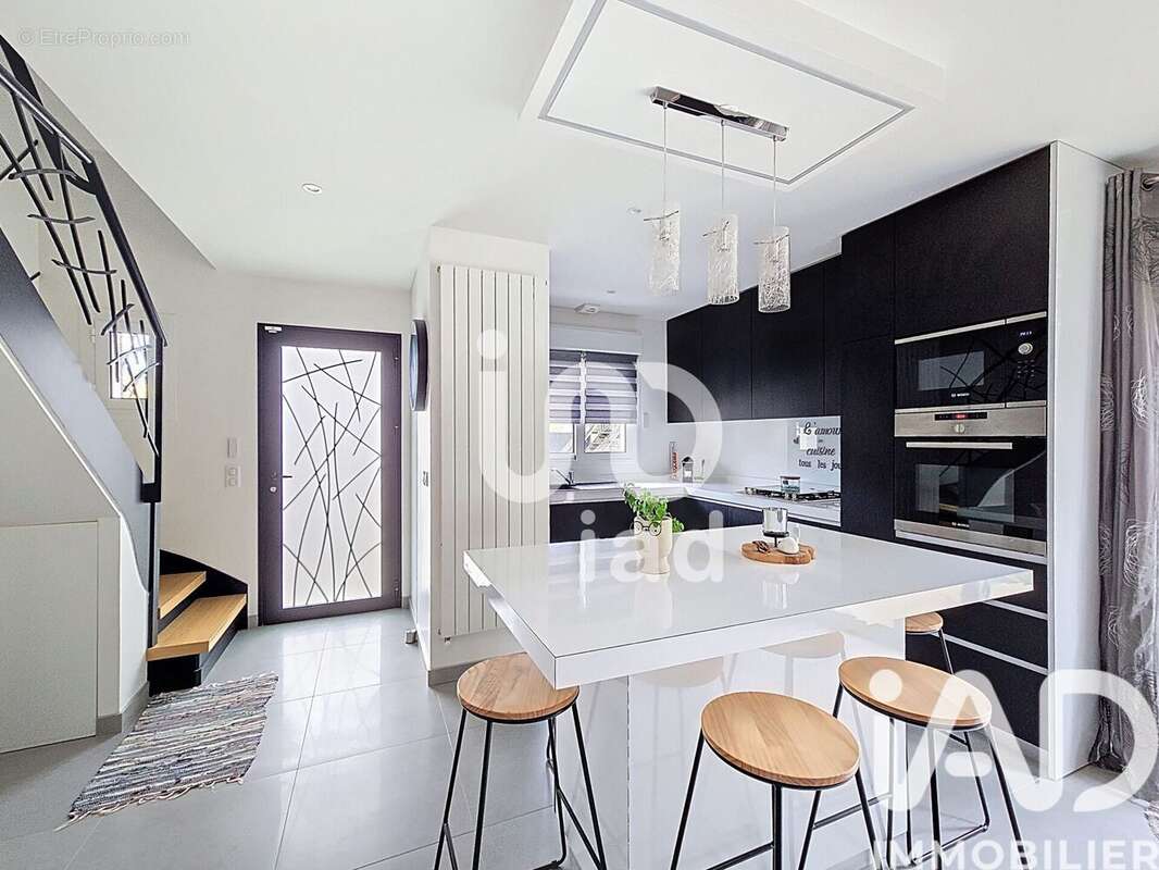 Photo 5 - Maison à GRETZ-ARMAINVILLIERS