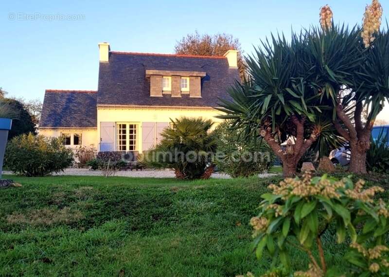 Maison à NOYALO