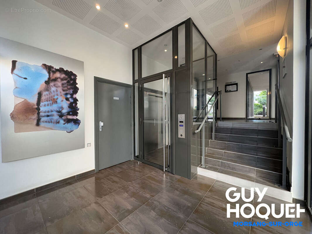 Appartement à ATHIS-MONS