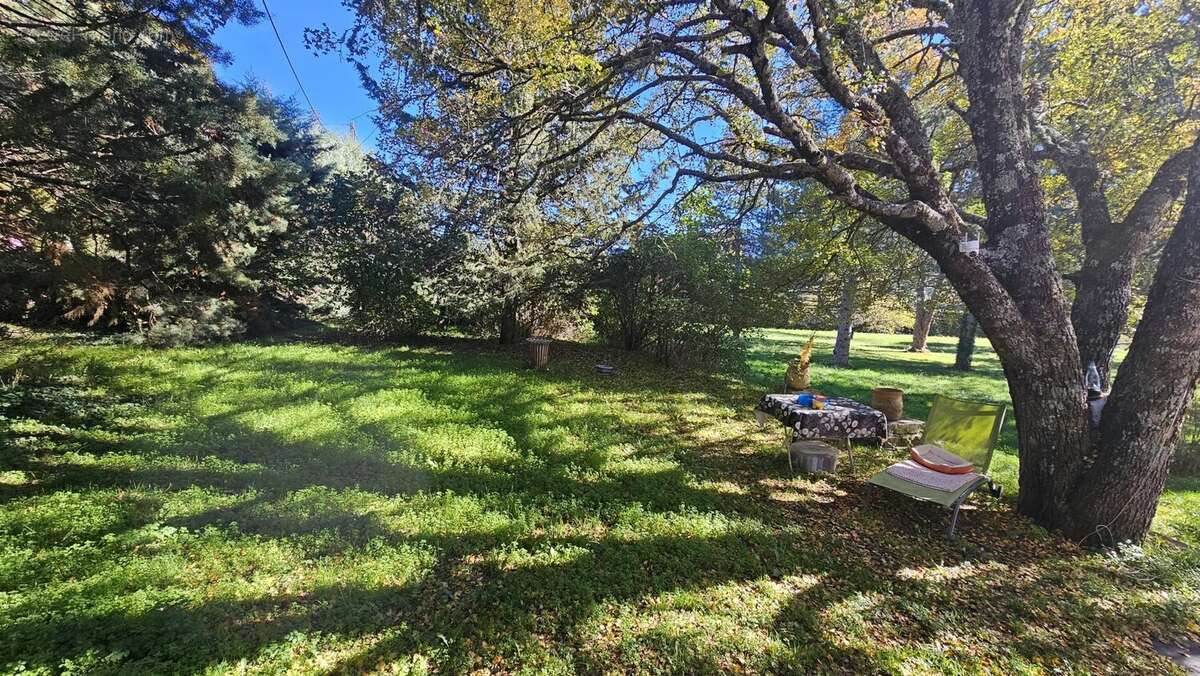 Maison à PLAN-D&#039;AUPS-SAINTE-BAUME