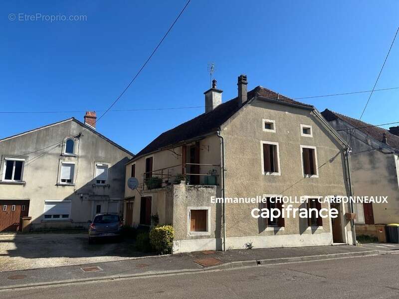 Maison à VENAREY-LES-LAUMES