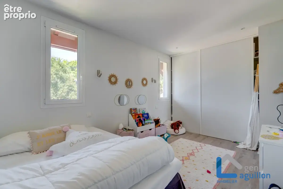 Quartier chantaco dans domaine privee- superbe villa avec piscine et vue rhune - photo 28
