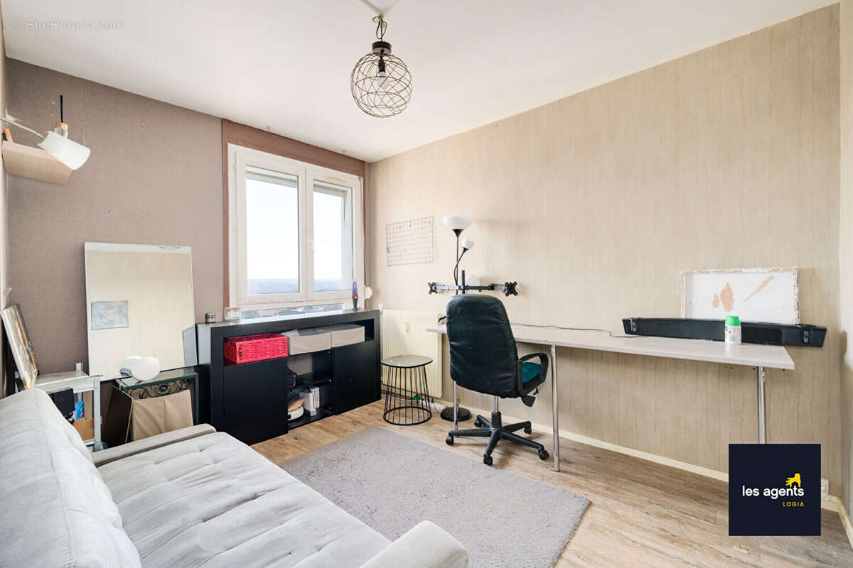Appartement à ECROUVES