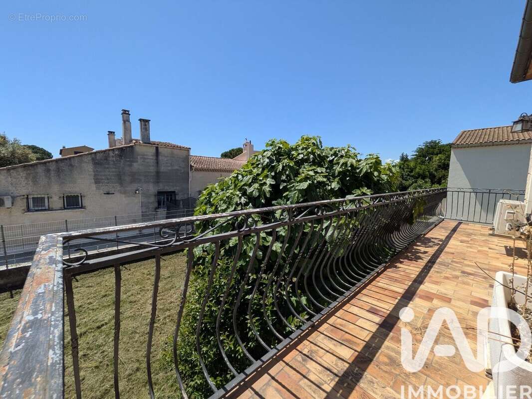Photo 2 - Maison à LE PONTET