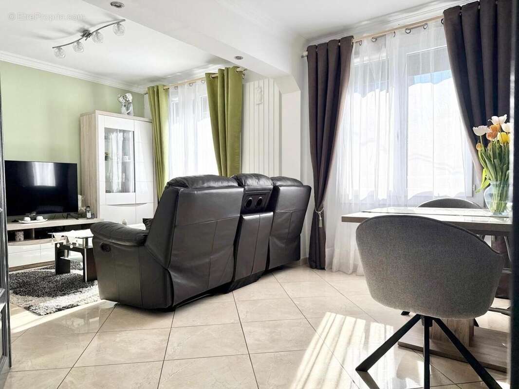 Photo 5 - Maison à CHILLY-MAZARIN