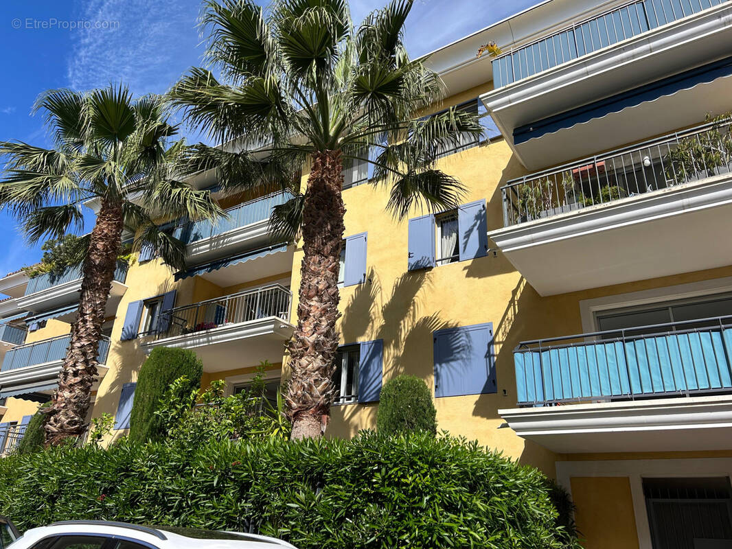 Appartement à BEAULIEU-SUR-MER