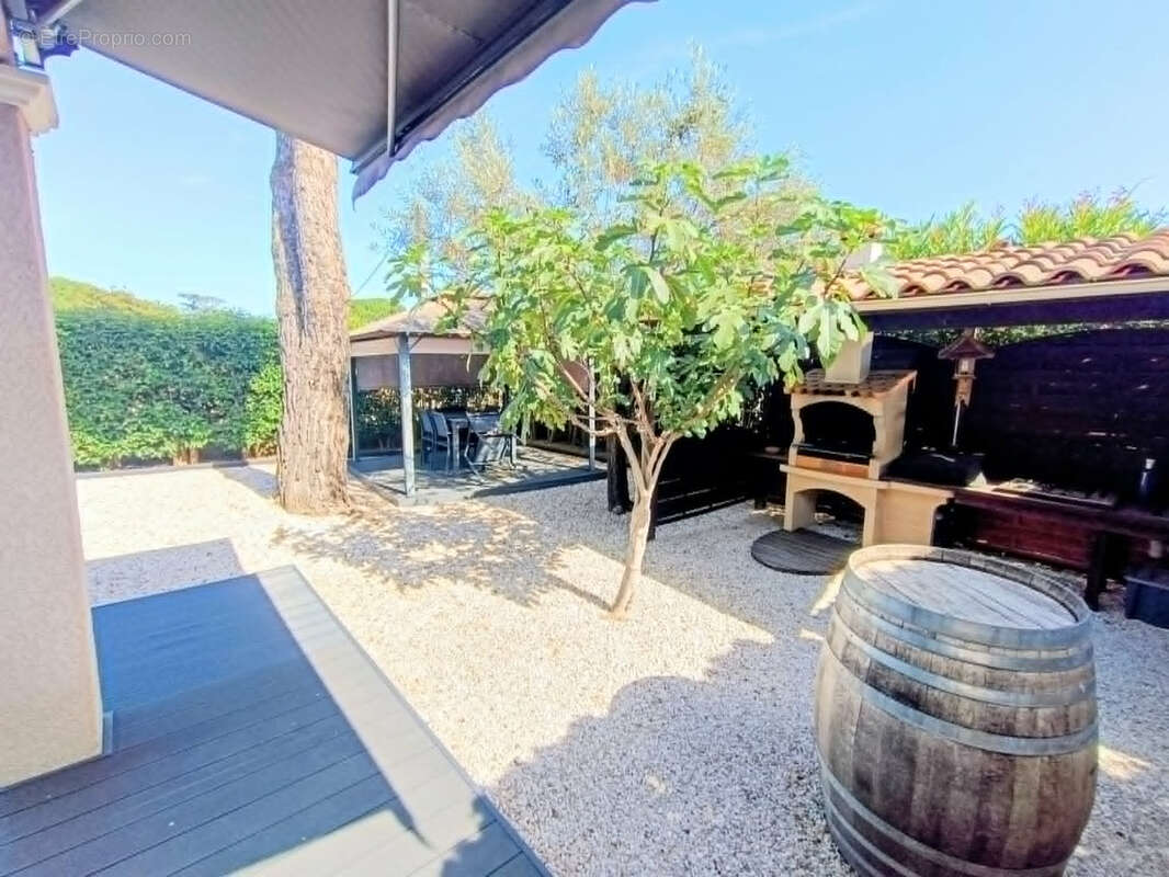 Maison à VILLENEUVE-LES-BEZIERS