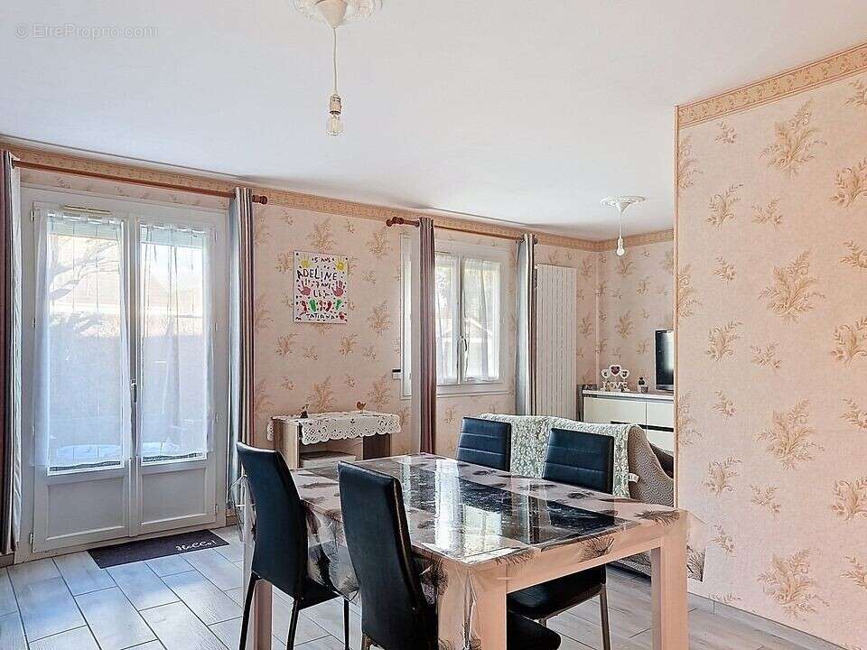 Maison Etrepagny 5 pièce(s) - photo 2