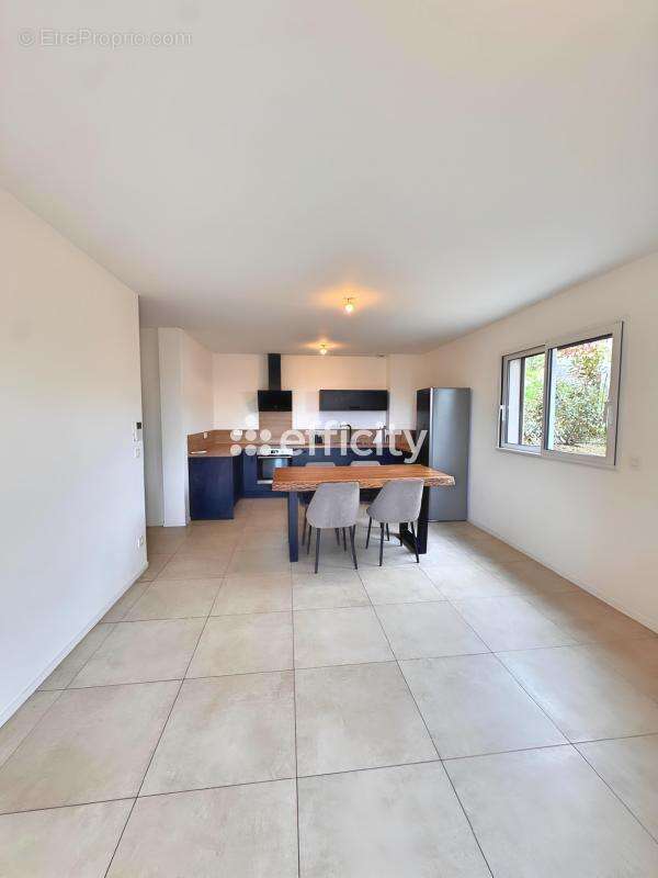 Appartement à SOTTA