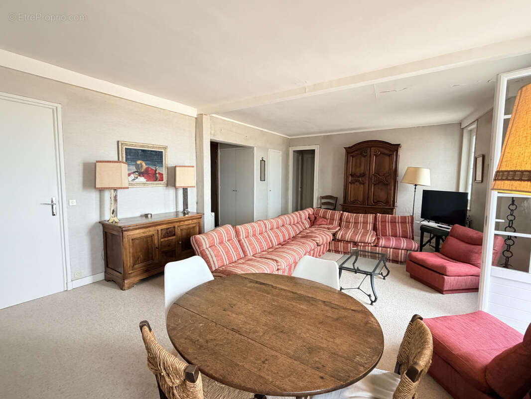 Appartement à TROUVILLE-SUR-MER