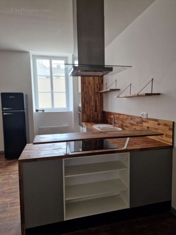 Maison à SAINT-JEAN-D&#039;ANGELY