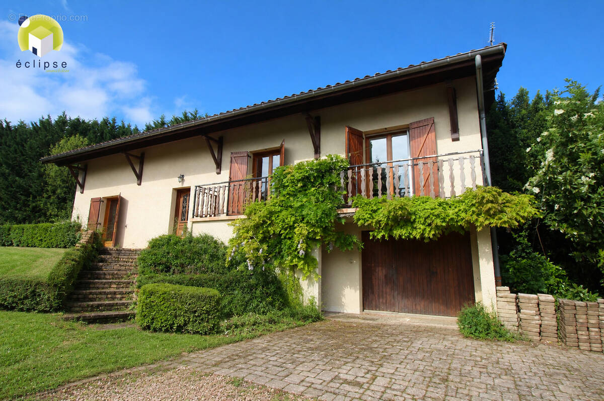 Maison à CONFRANCON