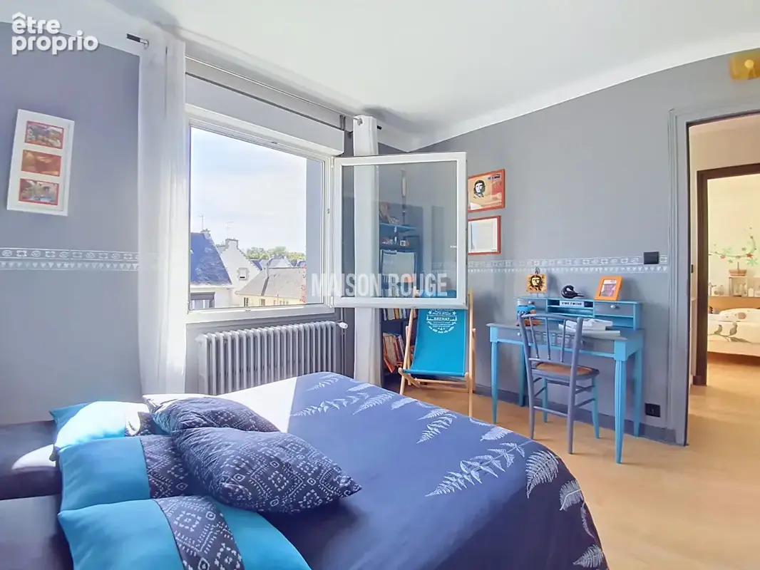 Élégante maison familiale rénovée, cinq chambres, jardin paysager - Coup de coeur assuré - LANGUEUX - photo 12