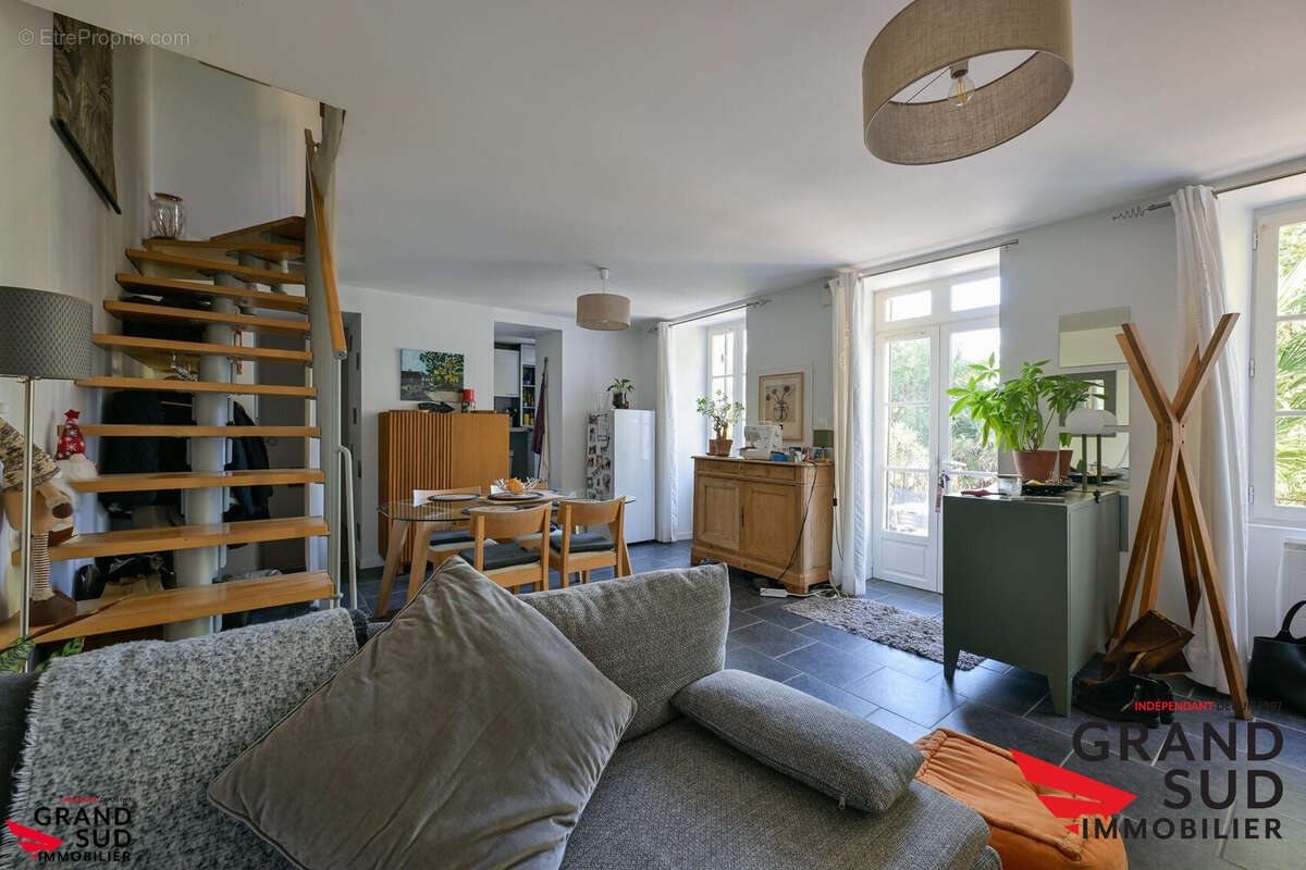 Maison à ARTIGUES-PRES-BORDEAUX