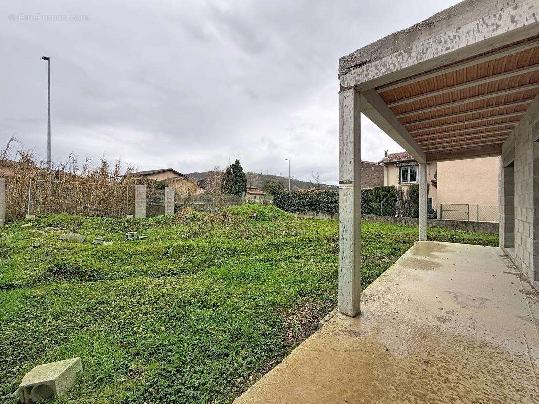 Maison à LOIRE-SUR-RHONE