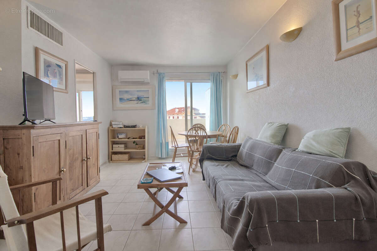 Golfe Juan F2 de 33 m2 Vue Mer - photo 4