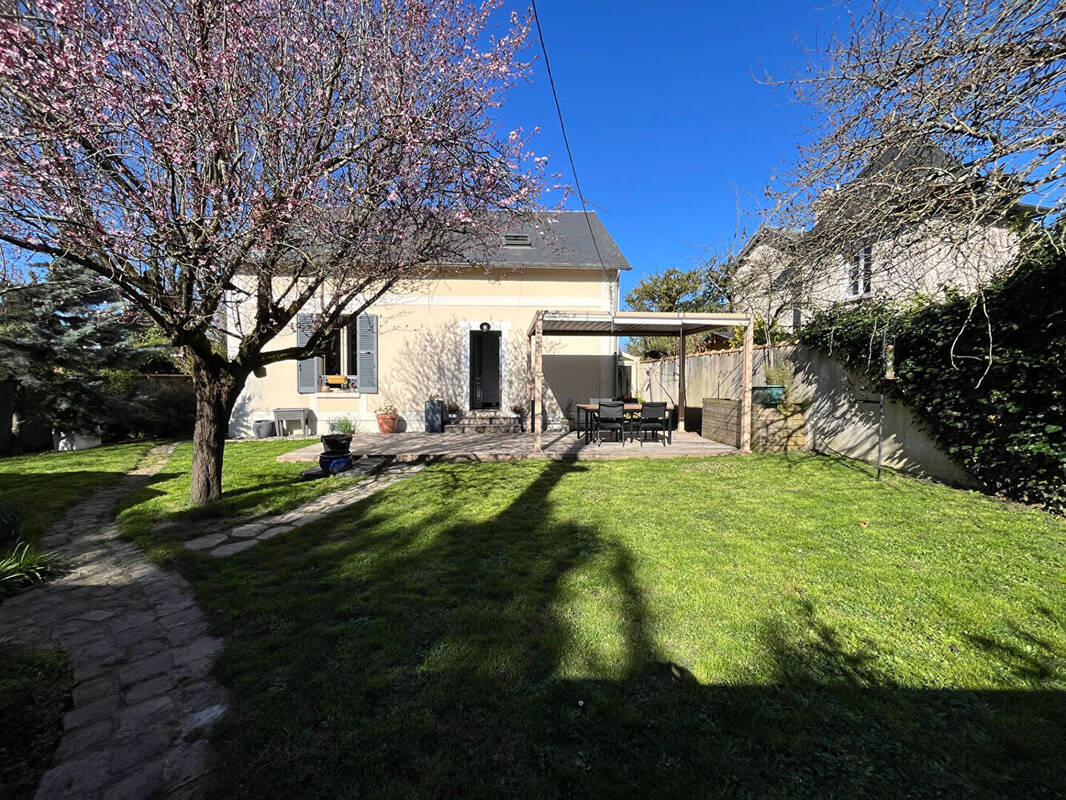Maison à RAMBOUILLET