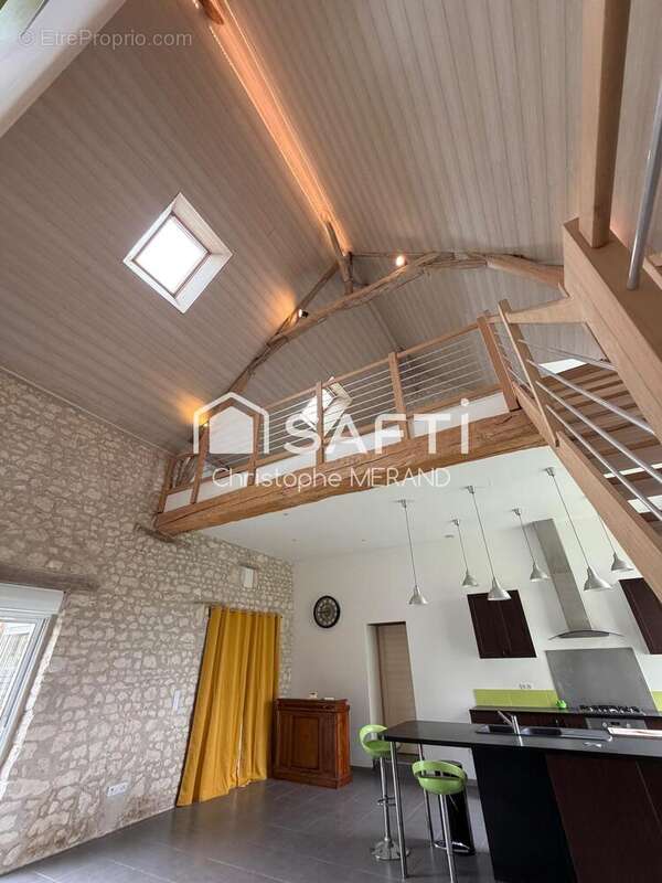 Photo 4 - Maison à LES ORMES
