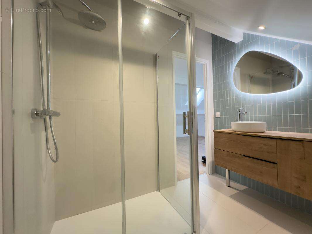 Appartement à SAINT-OUEN