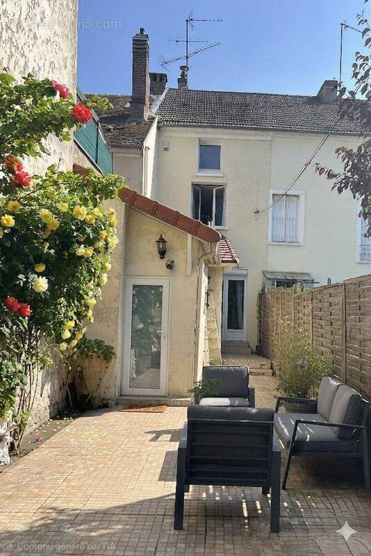 Maison à LA FRETTE-SUR-SEINE