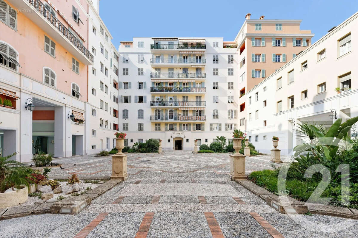Appartement à NICE
