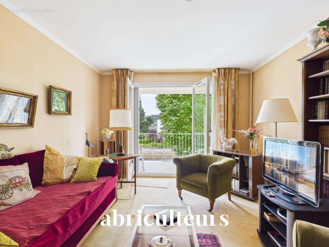 Appartement à VERSAILLES
