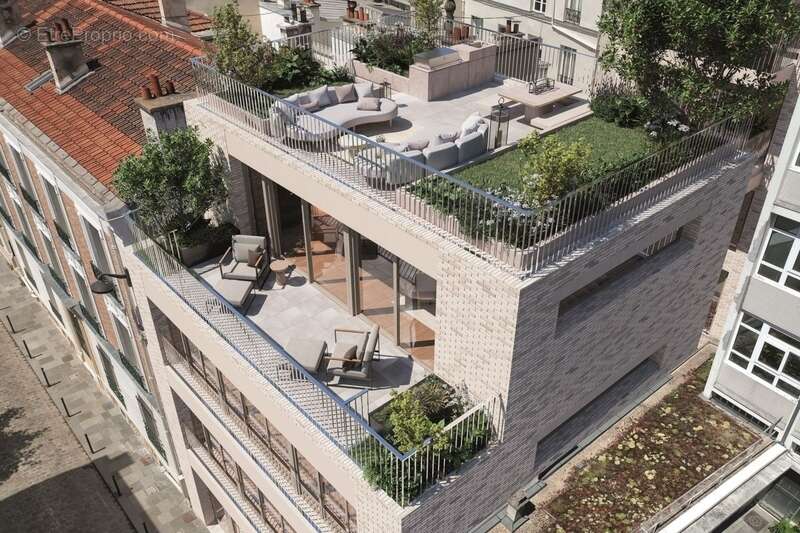 Appartement à PARIS-14E
