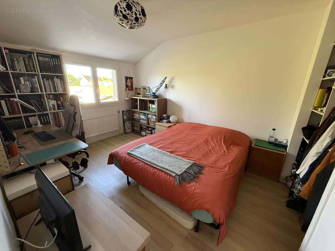 Maison à SAINT-SEBASTIEN-SUR-LOIRE