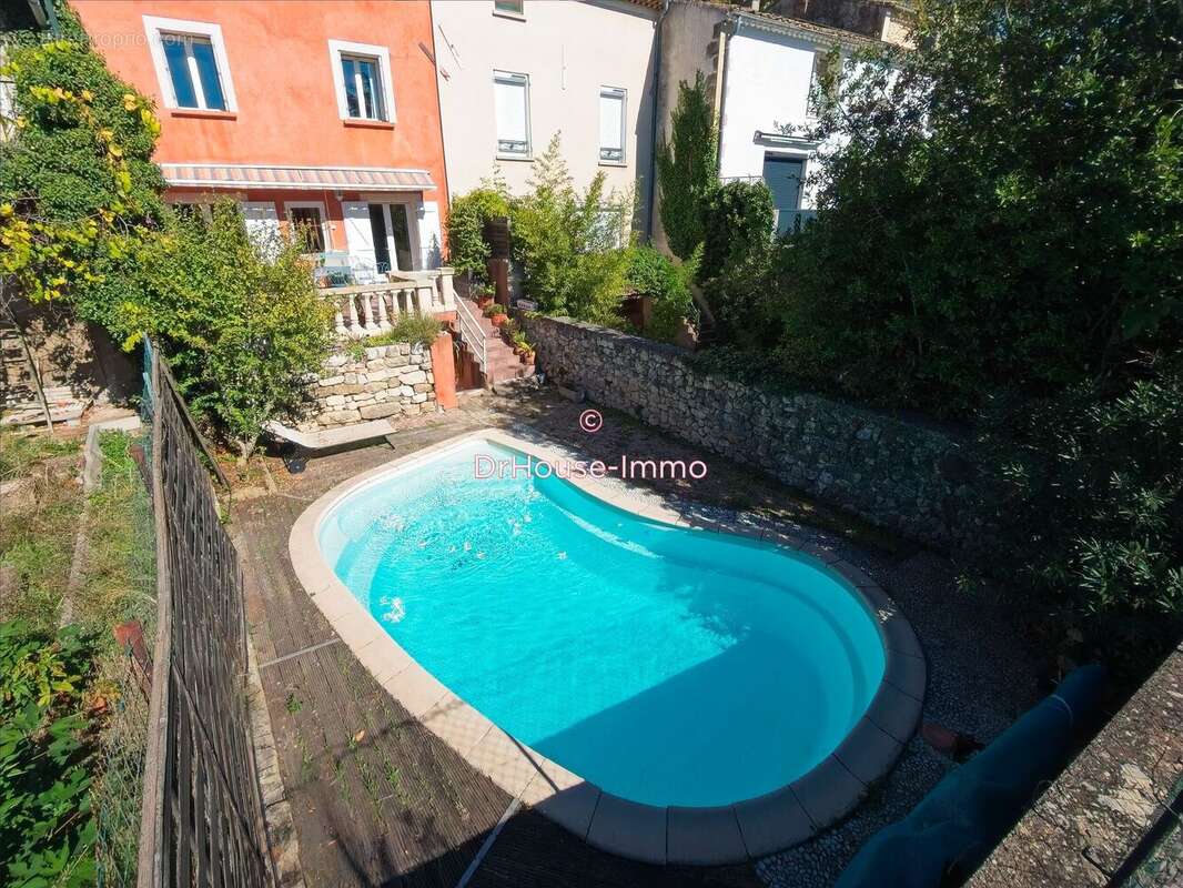 Maison à SAINT-CANNAT