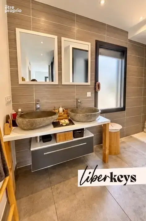 Maison contemporaine de plain-pied – 200 m² – 10 pièces – Parnans - photo 9