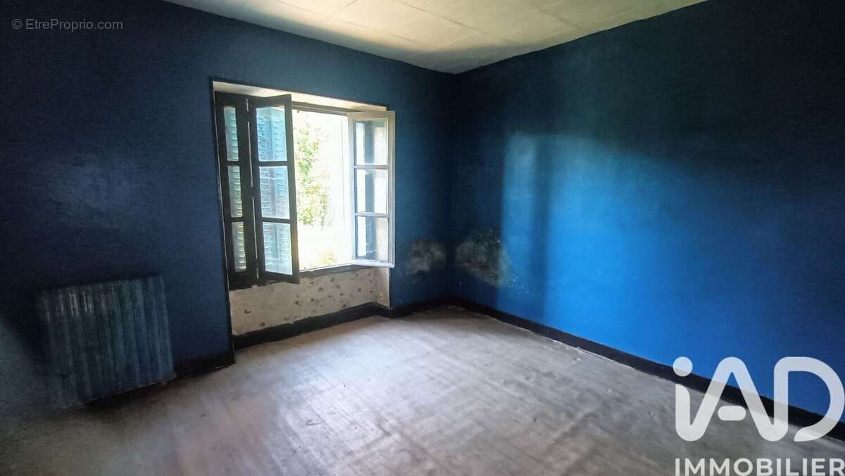 Photo 2 - Maison à SAINT-MARTIN-TERRESSUS