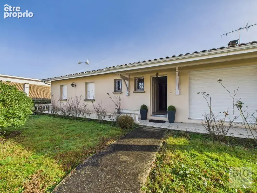 A vendre jolie maison à faible émission avec grand jardiin, atelier, garage et piscine - photo 14