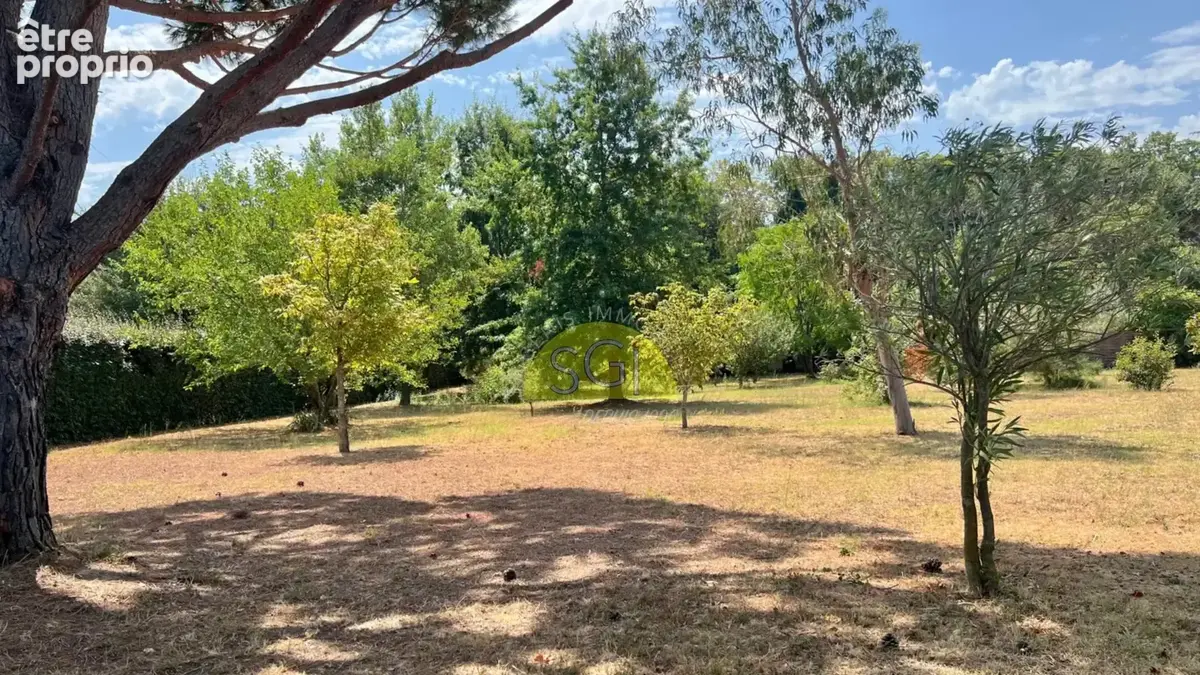 Belle propriété sur un parc arboré de 6 619 m² - photo 5