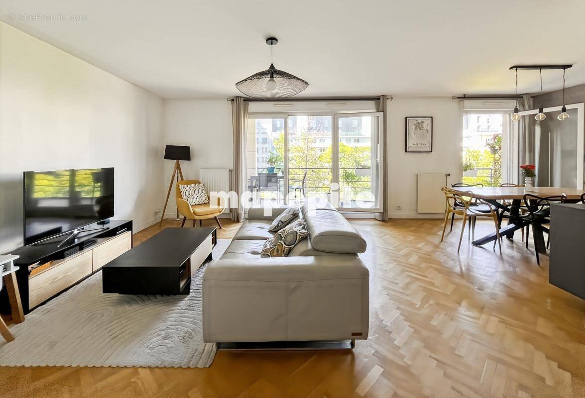 Appartement à CLICHY