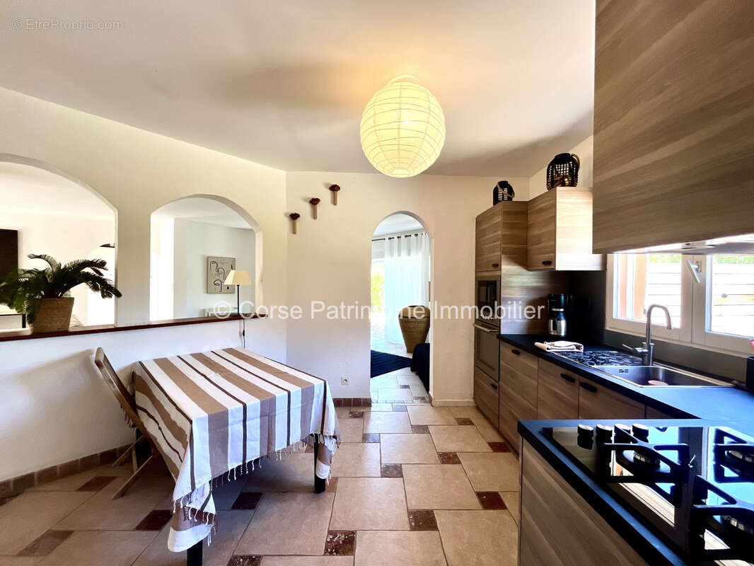 Maison à PORTO-VECCHIO