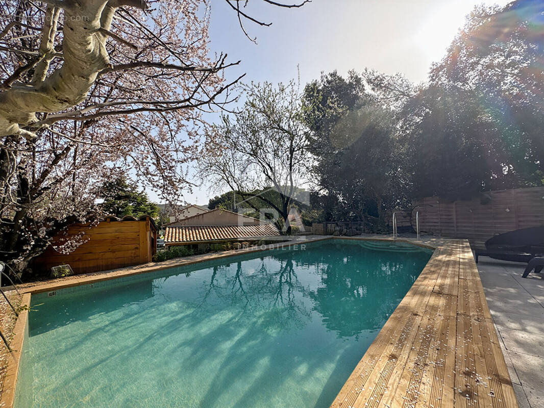 Maison à LE ROVE