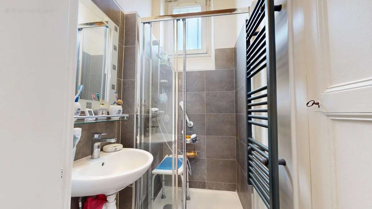 Appartement 60 m² à Villemomble  - photo 13