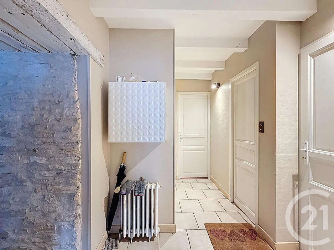 Maison à RUFFEY-LES-ECHIREY