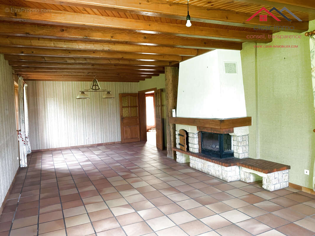 Maison à FERRIERES
