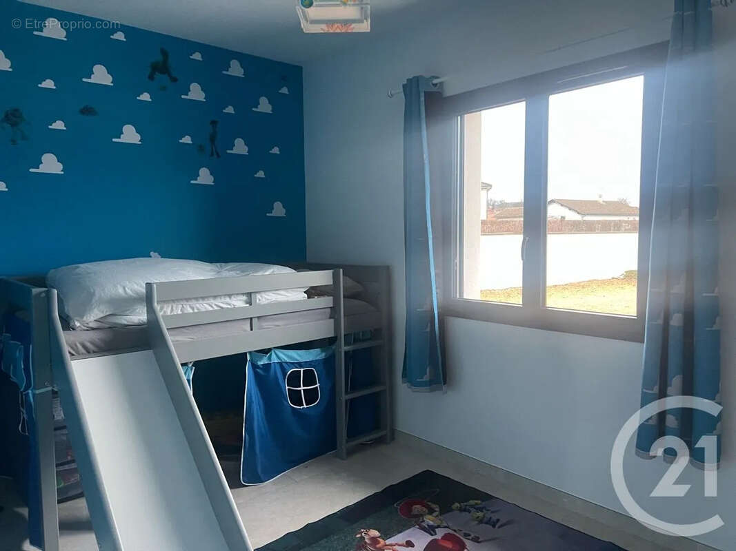 Maison à ARPAJON-SUR-CERE