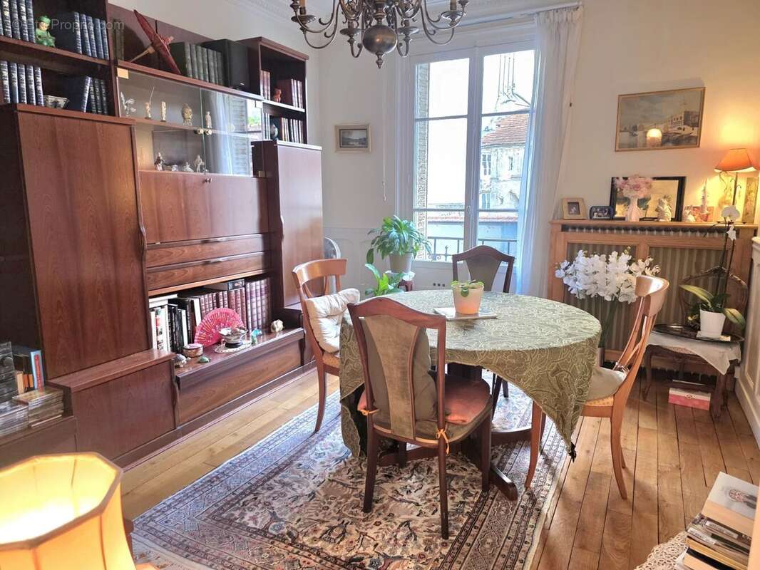 Appartement à BOULOGNE-BILLANCOURT
