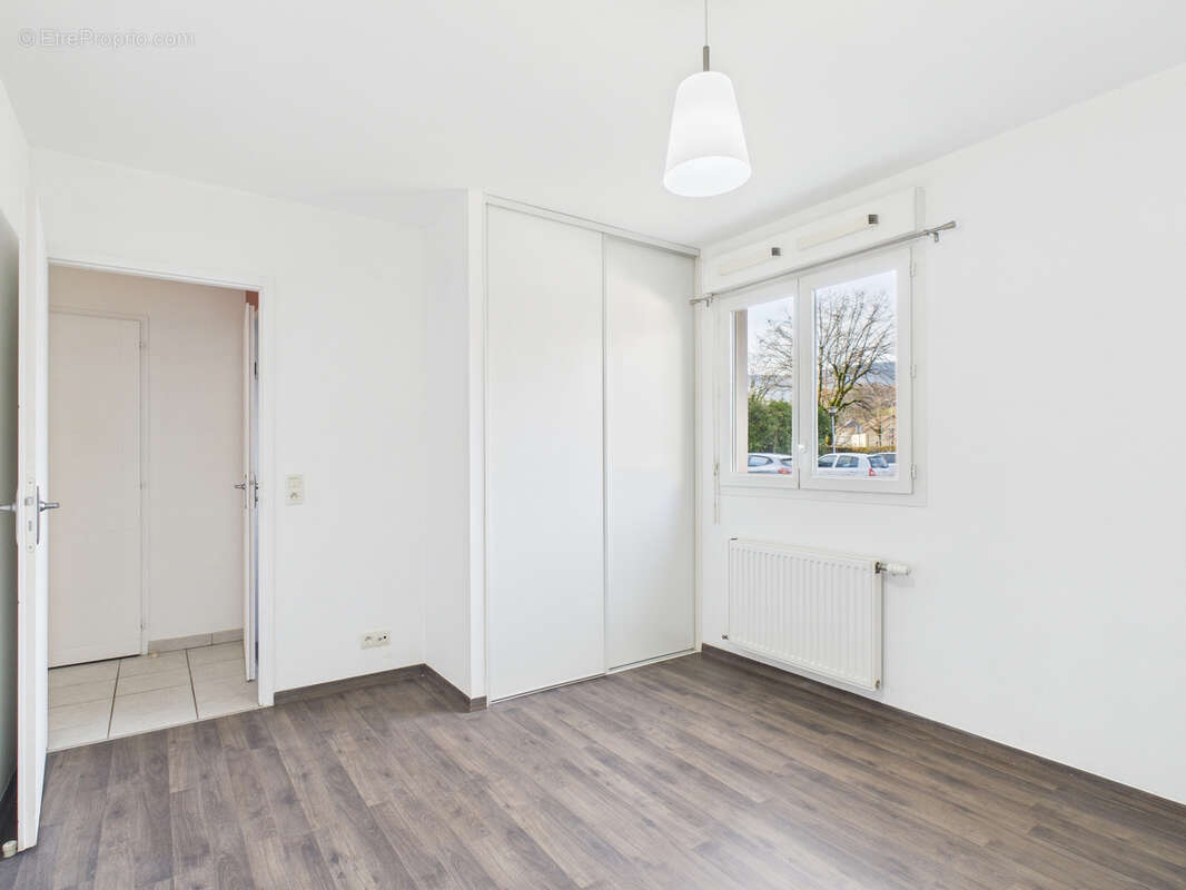 Appartement à COGNIN