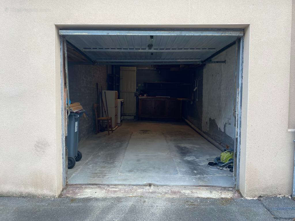 Maison à SAINT-QUENTIN