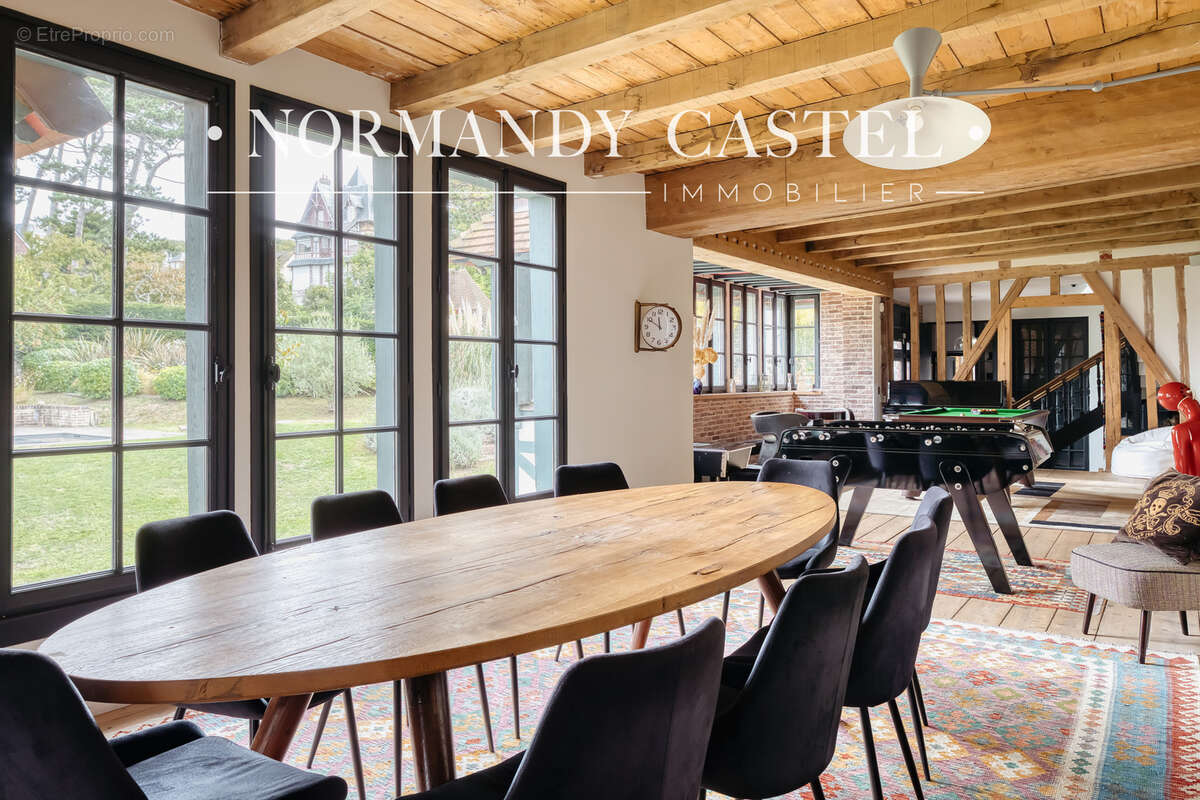 Maison à TROUVILLE-SUR-MER