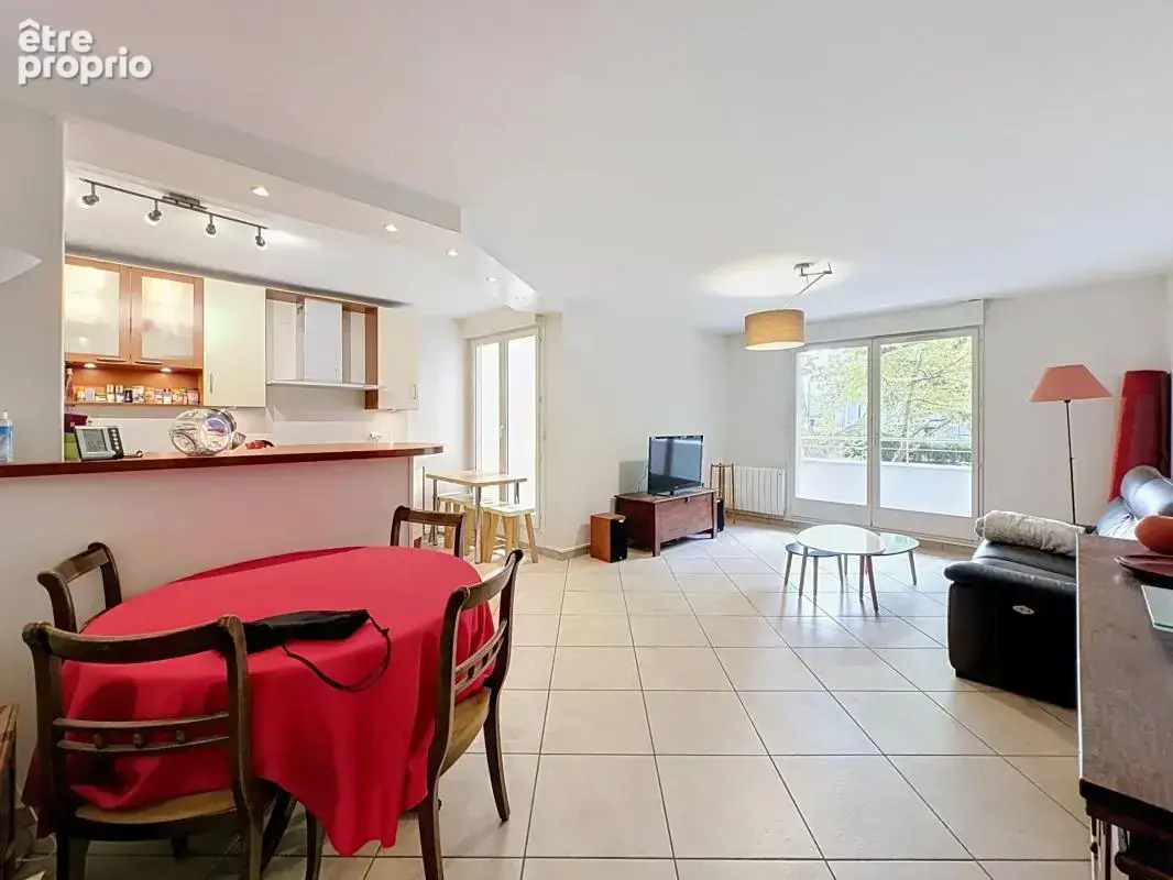 Appartement à MONTIGNY-LE-BRETONNEUX