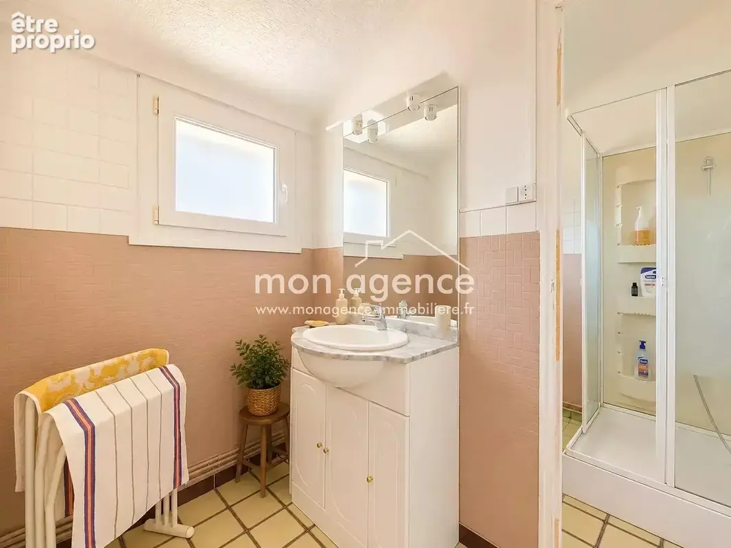 Maison à rénover avec beau potentiel – Bois-l'Évêque - photo 11
